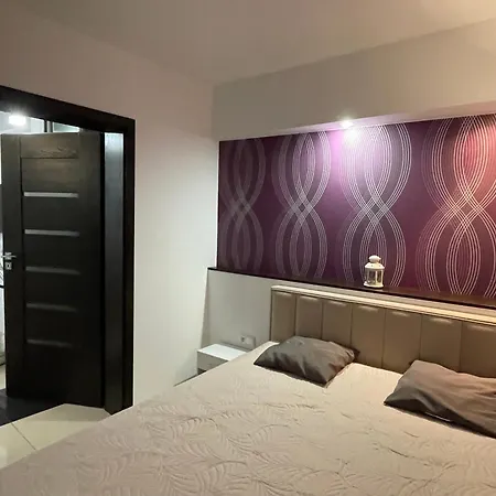 Home3city Sunrise Apartment *