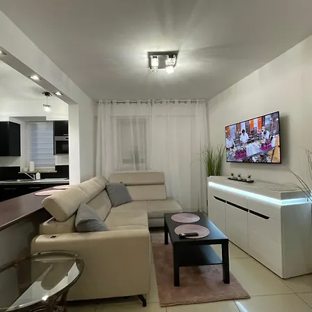 Home3city Sunrise Appartamento